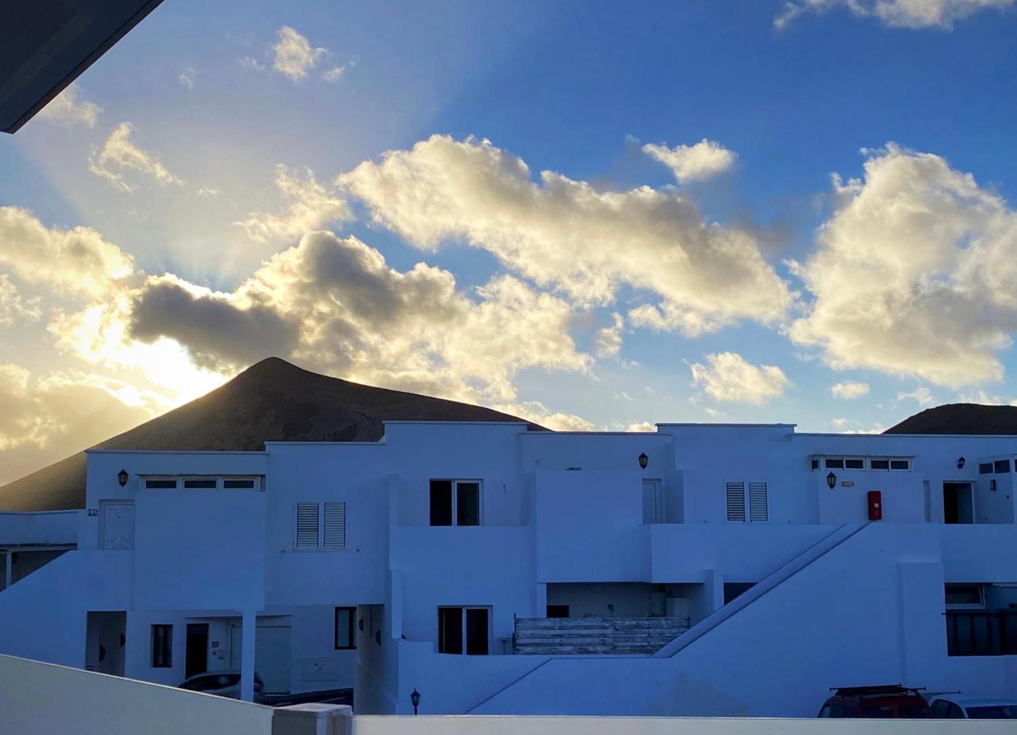 Hotel Mivida à San Bartolomé Extérieur photo